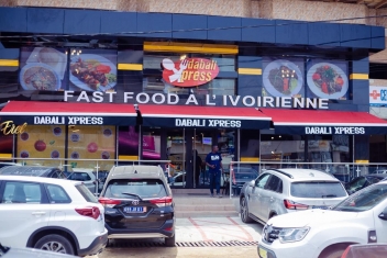13/05/22  Le fast-food à l’ivoirienne, Dabali Xpress, ouvre son deuxième restaurant à Abidjan